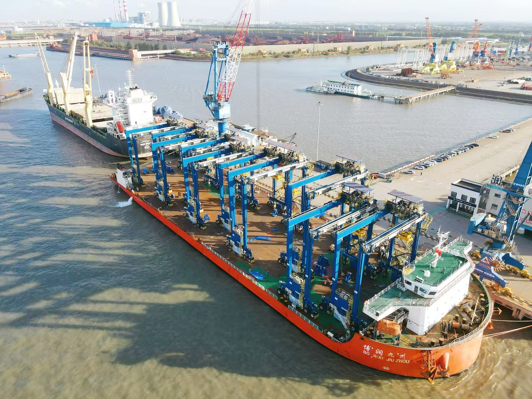 10台GENMA混动RTG顺利发运 助力RSGT孟加拉码头现代化升级(图2)